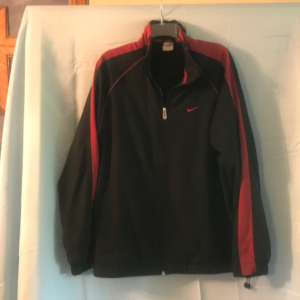 Men’s Nike Windbreaker RN 56323